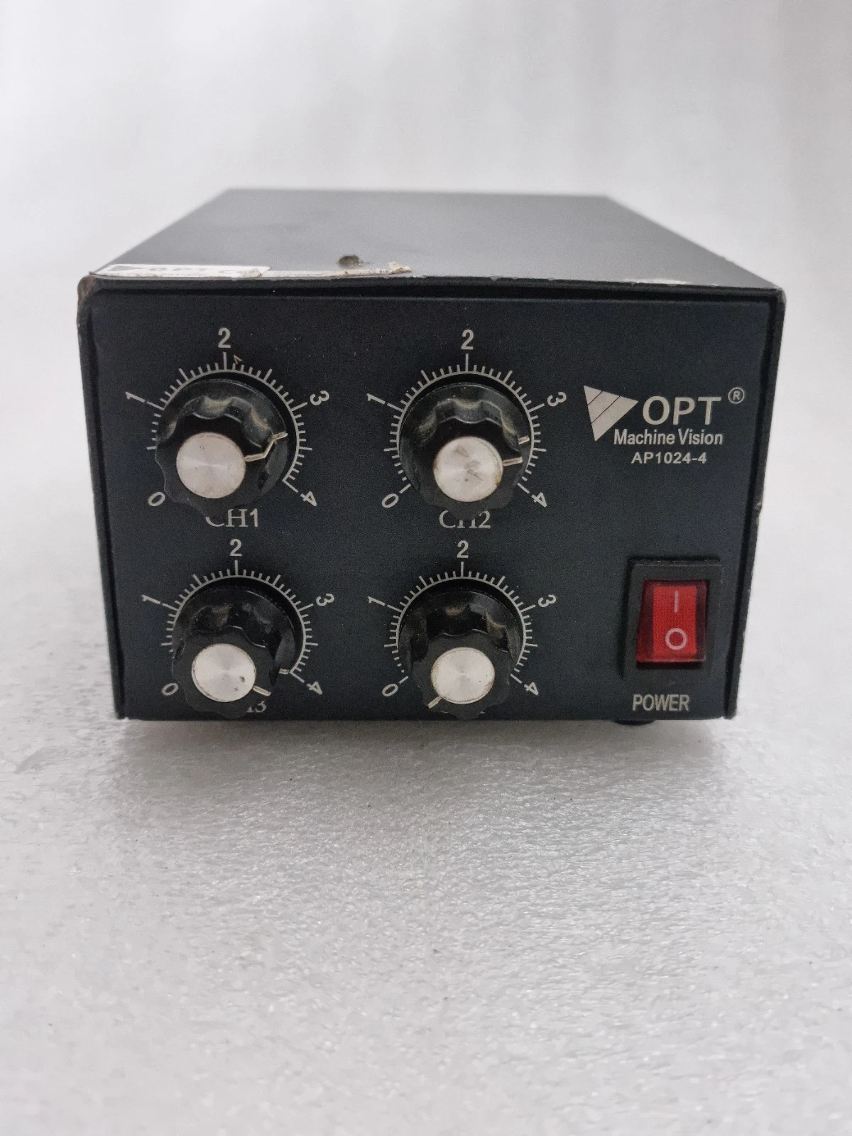 OPT Machine Vision AP1024-4 Light Controller 220VAC 50Hz